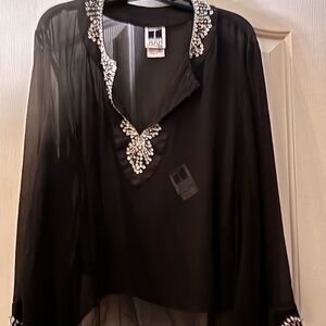 Beautiful Tadashi blouse with under camisole. No tags, but never worn.